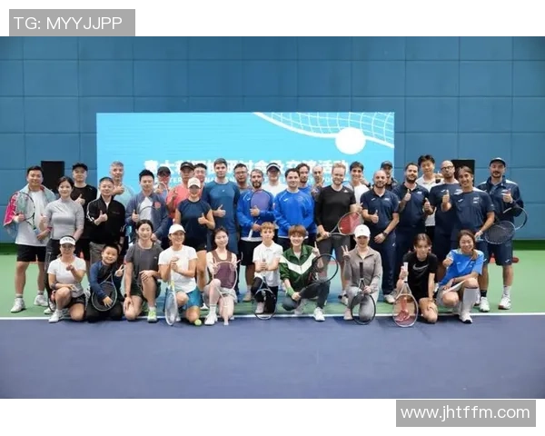 南京网球队在世锦赛中的团队协作展现出卓越实力与默契配合